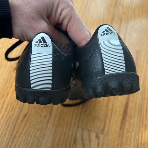 Adidas Kids Black Soccer Turf Shoes Size 11 - Picture 3 of 5
